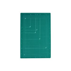 断裁用品 カッターマット 事務用品プロフェッショナル仕様 パワフルな断裁をサポートするオフィス 事務用 アイテム A3サイズのグリーンカラー断裁マット【5セット】 （まとめ）プラス カッターマット A