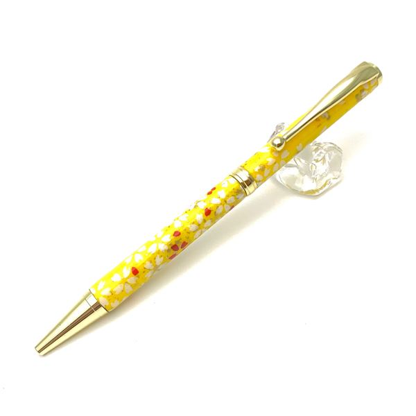 日本の伝統工芸、友禅柄。おしゃれな国産 ペン 筆記用具 筆記具ボールポイントペン ステーショナリー お祝い 贈物 贈り物 プレゼント 入学祝い 卒業祝い 就職祝い 昇進日本の伝統工芸、友禅柄が華やかに